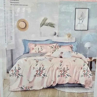 Peach Floral Double Double Bedsheet with 2Pcs Pillow Covers