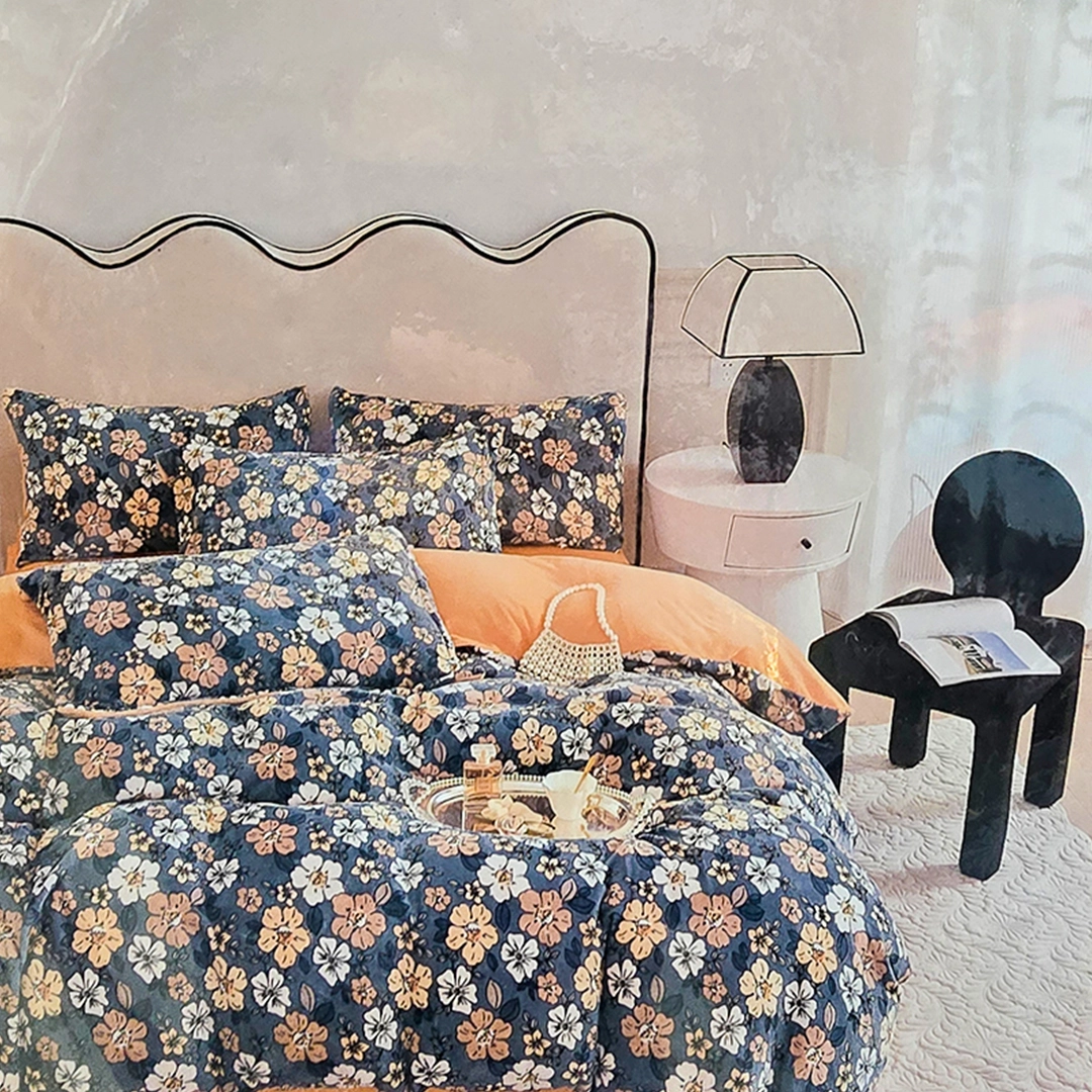 Bold Florals, Effortless Comfort Double Bedsheet with 2Pcs Pillow Covers