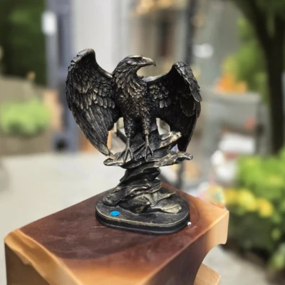 Soar with Power: Majestic Eagle Sculpture
